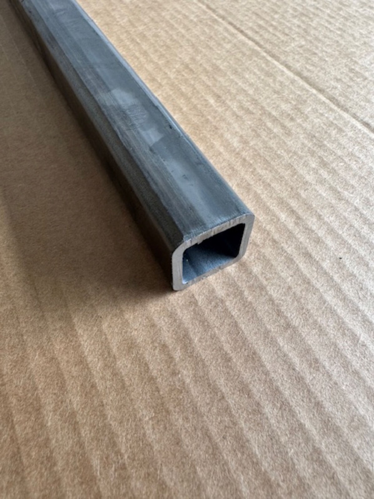 Square Tube 3/4X3/4(20X20X1MM)